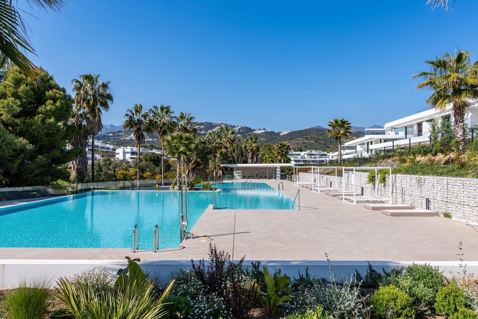 3 sovrum Lägenhet till salu i Marbella med pool garage - 1 590 000 € (Ref: 9799136)