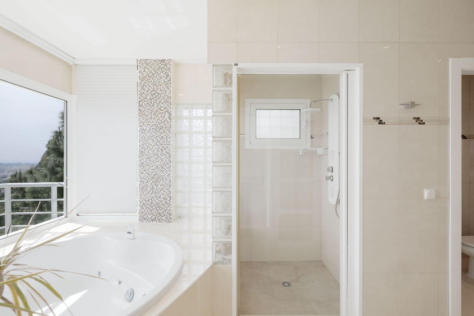 4 sovrum Villa till salu i Benalmadena Costa med pool garage - 3 389 000 € (Ref: 9799138)