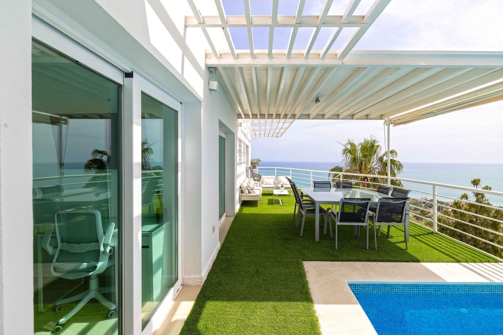 4 sovrum Villa till salu i Benalmadena Costa med pool garage - 3 389 000 € (Ref: 9799138)