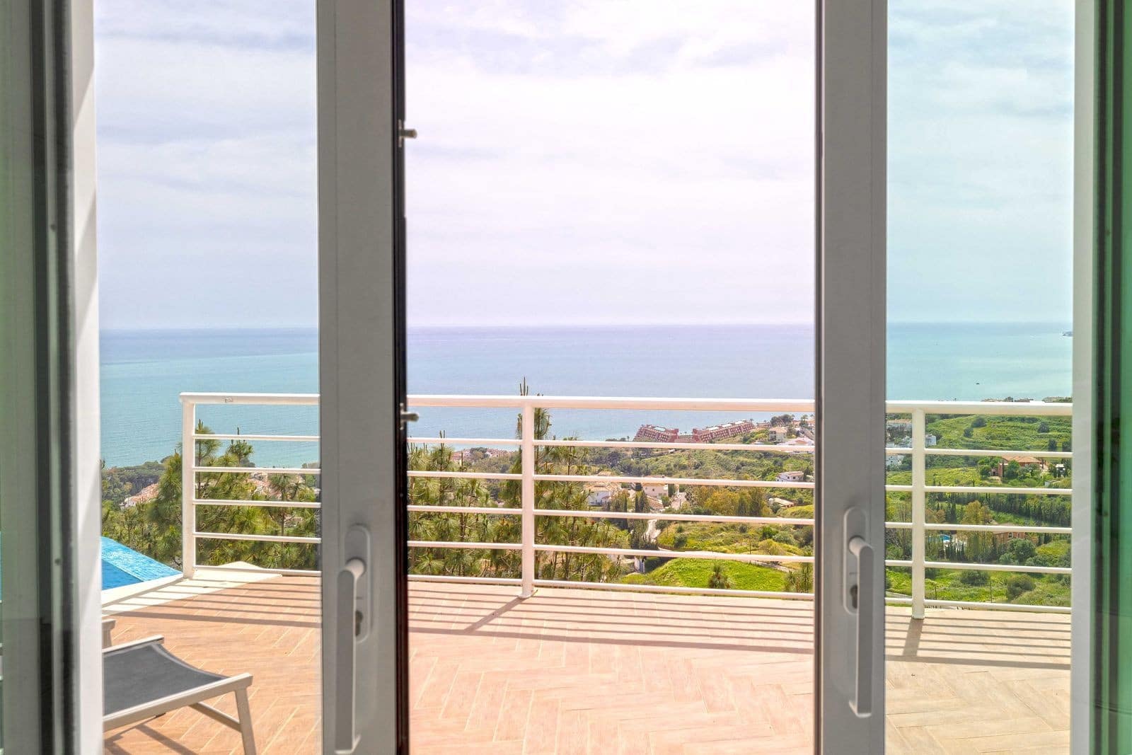 4 sovrum Villa till salu i Benalmadena Costa med pool garage - 3 389 000 € (Ref: 9799138)