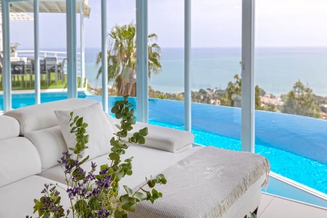 4 chambre Villa/Maison à vendre à Benalmadena Costa, Benalmádena avec piscine garage - 3 389 000 € (Ref: 9799138)