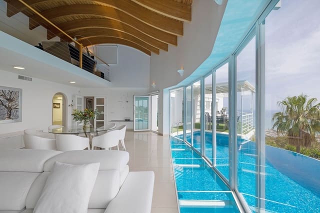 4 chambre Villa/Maison à vendre à Benalmadena Costa, Benalmádena avec piscine garage - 3 389 000 € (Ref: 9799138)