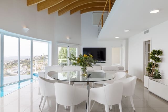 4 chambre Villa/Maison à vendre à Benalmadena Costa, Benalmádena avec piscine garage - 3 389 000 € (Ref: 9799138)