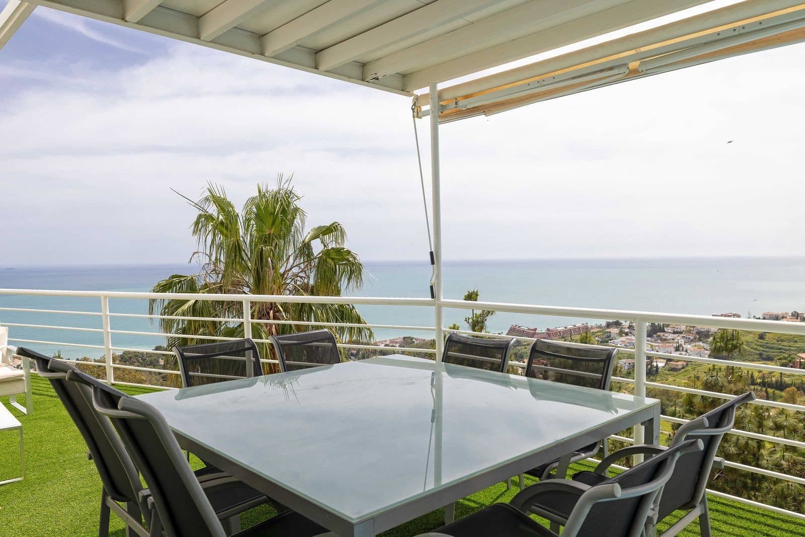 4 slaapkamer Villa te koop in Benalmadena Costa met zwembad garage - € 3.389.000 (Ref: 9799138)