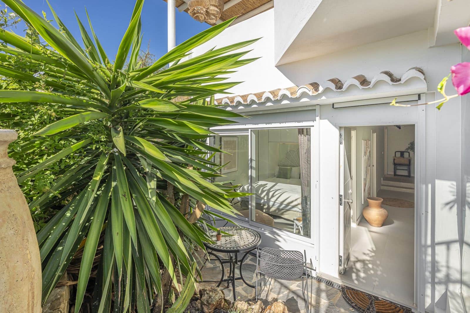 4 sypialnia Dom na sprzedaż w Marbella z basenem garażem - 2 195 000 € (Ref: 9799139)