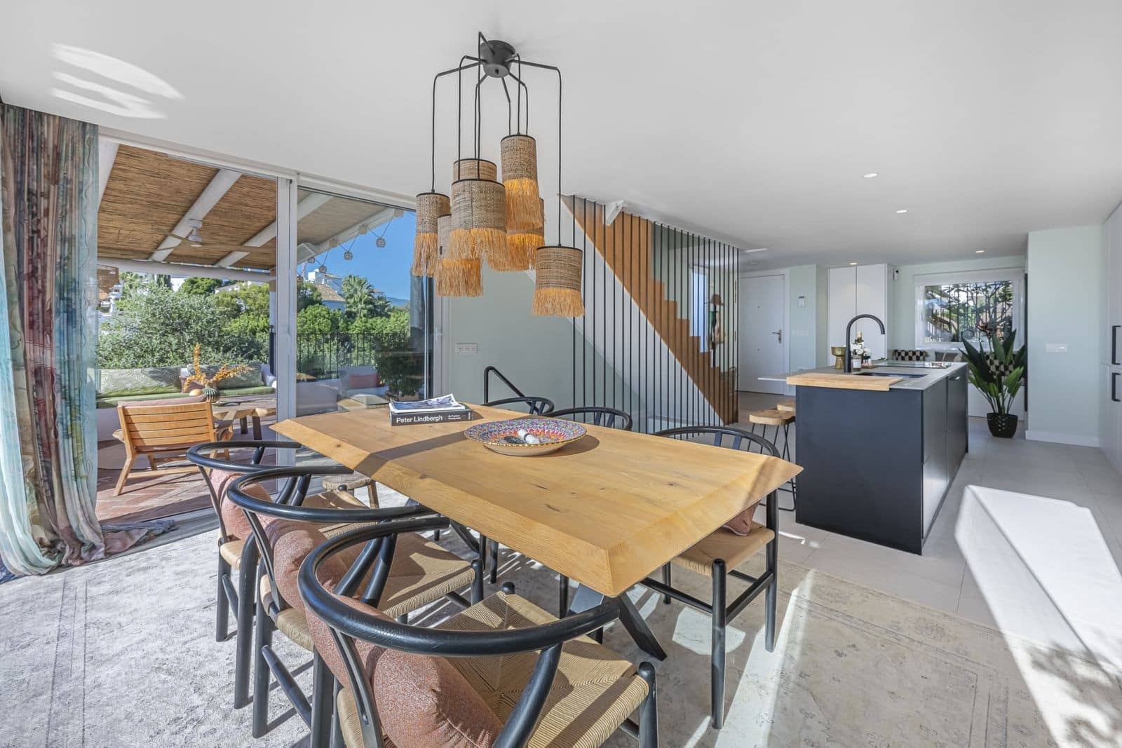 4 sypialnia Dom na sprzedaż w Marbella z basenem garażem - 2 195 000 € (Ref: 9799139)
