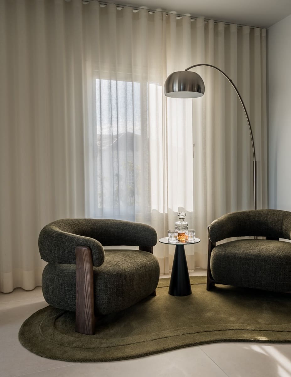 Ático de 3 habitaciones en Nueva Andalucia en venta con piscina garaje - 1.695.000 € (Ref: 9804211)