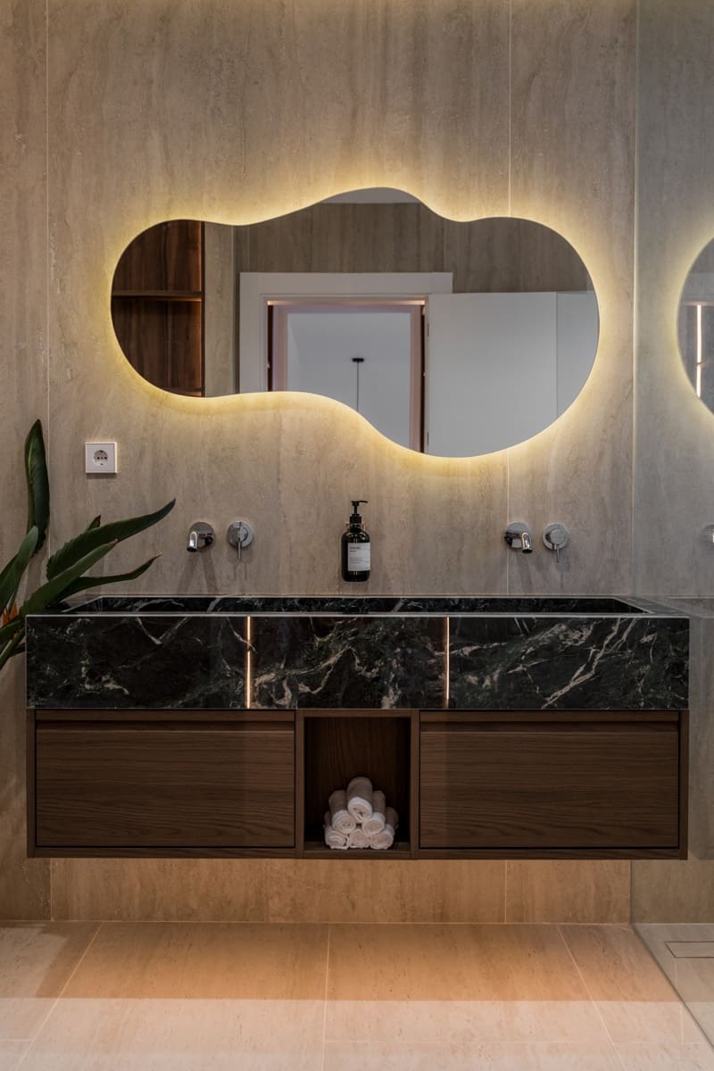3 slaapkamer Penthouse te koop in Nueva Andalucia met zwembad garage - € 1.695.000 (Ref: 9804211)