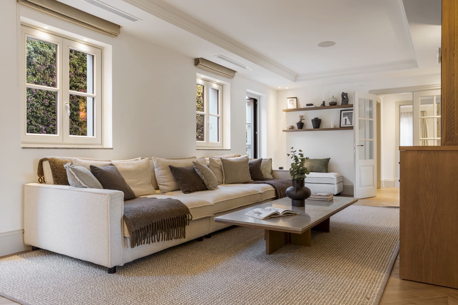 5 soveværelse Villa til salg i Nueva Andalucia med swimmingpool garage - € 11.750.000 (Ref: 9806384)