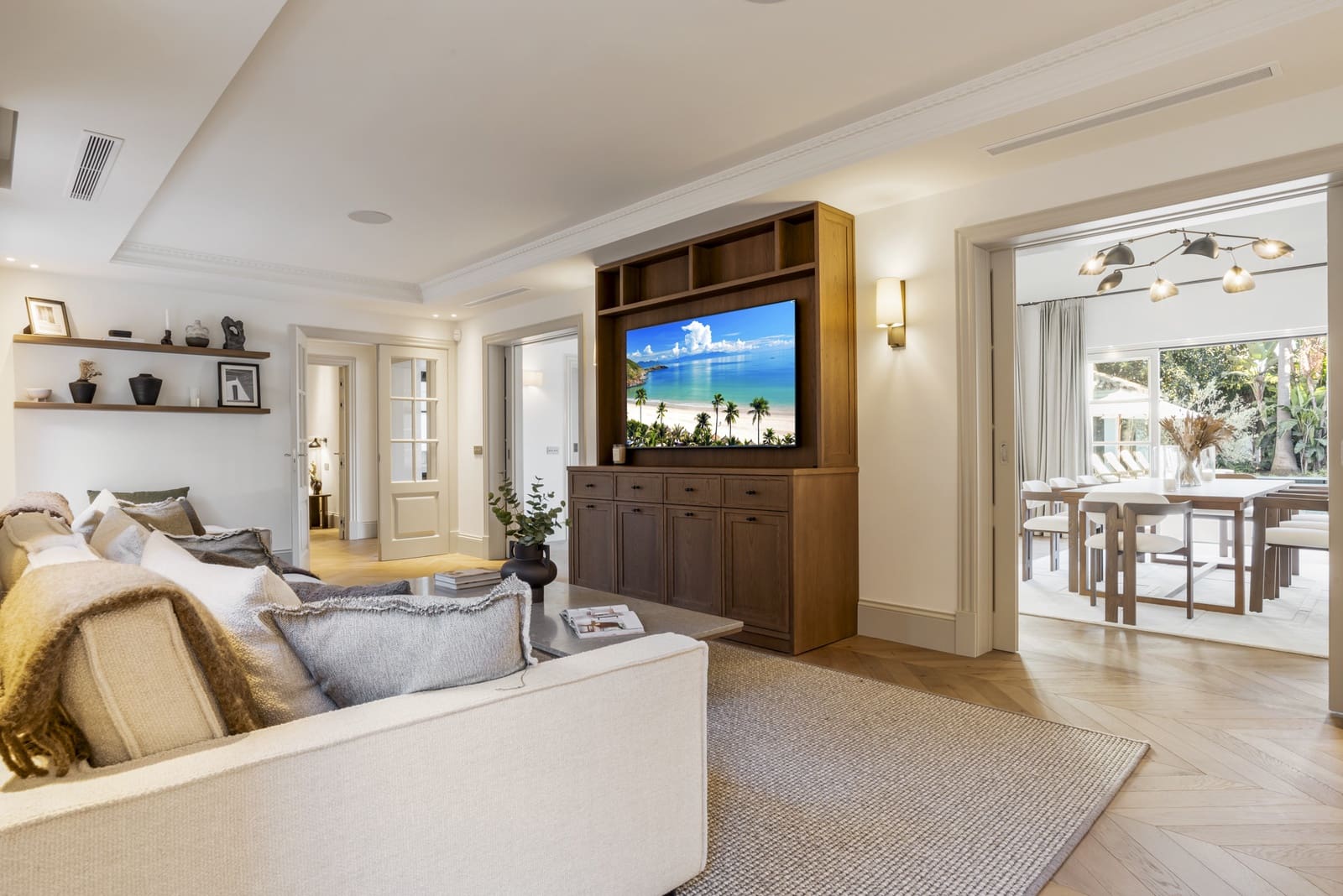 5 soveværelse Villa til salg i Nueva Andalucia med swimmingpool garage - € 11.750.000 (Ref: 9806384)