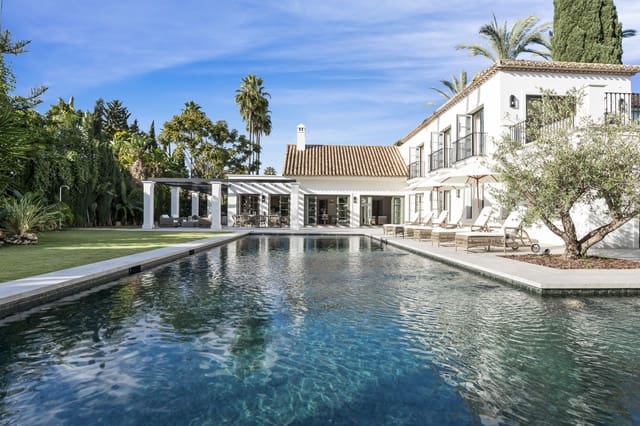 5 soveværelse Villa til salg i Nueva Andalucia, Marbella med swimmingpool garage - € 11.750.000 (Ref: 9806384)