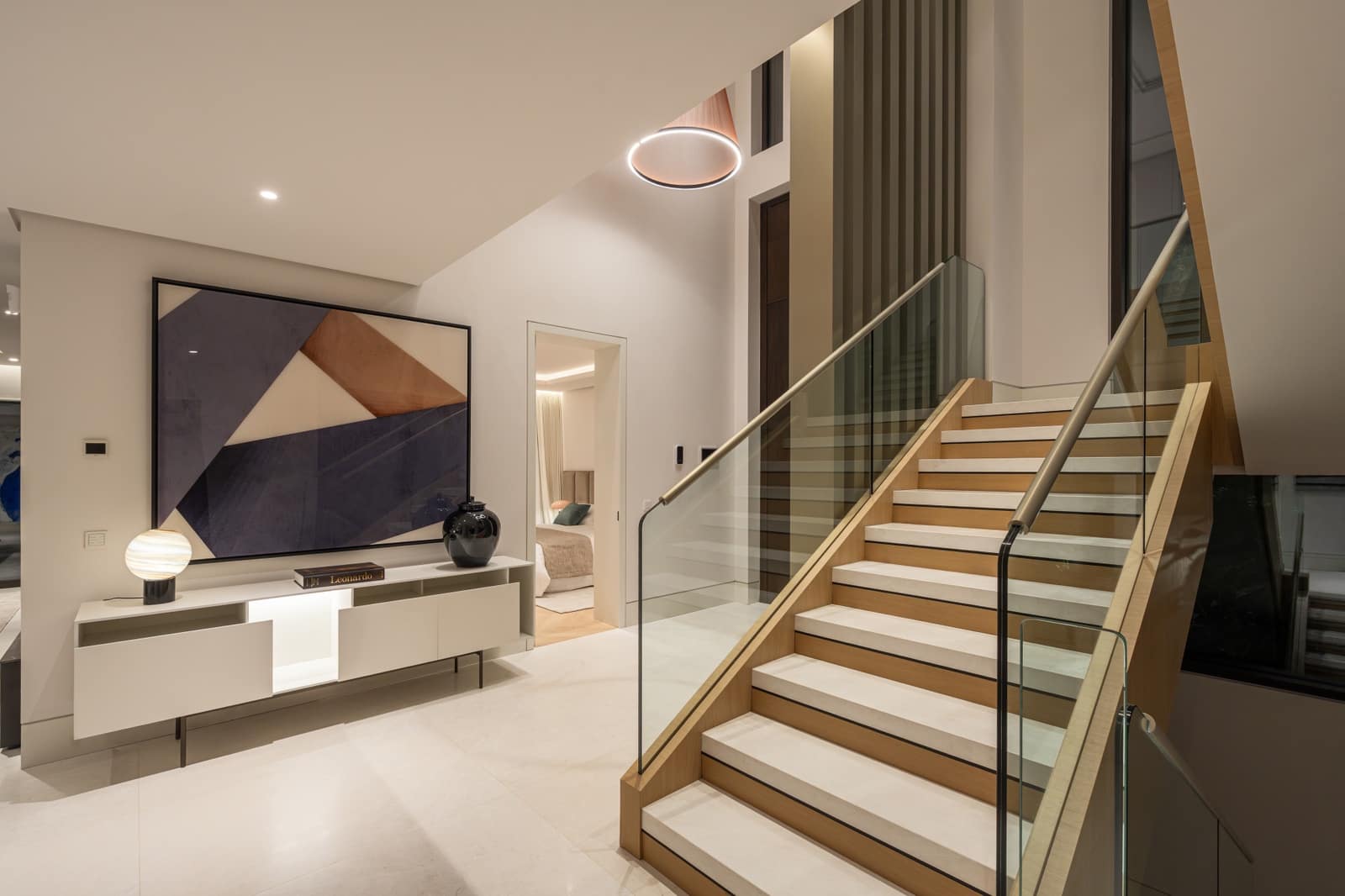 5 slaapkamer Villa te koop in Marbella met zwembad garage - € 13.500.000 (Ref: 9806385)