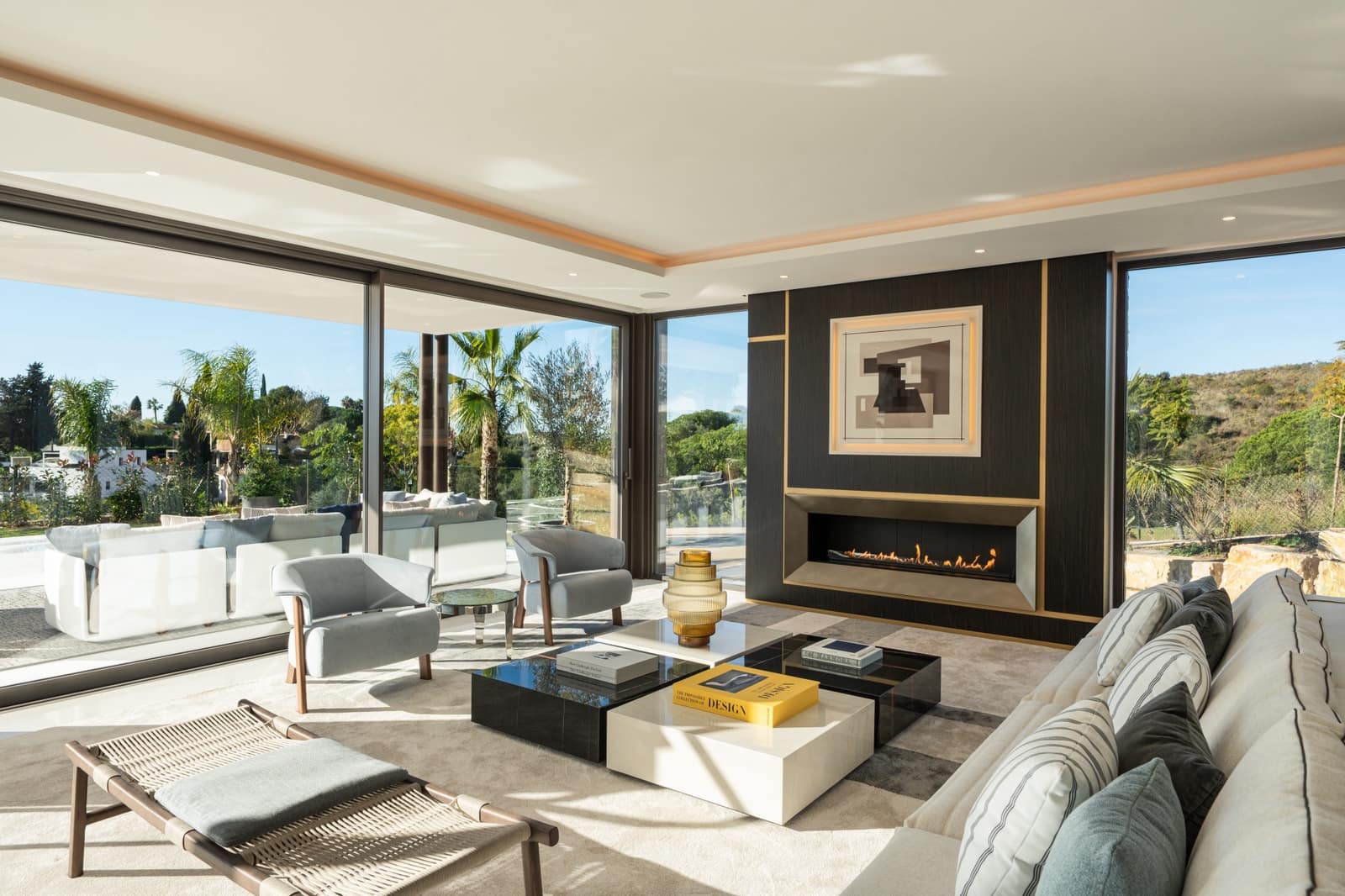 5 slaapkamer Villa te koop in Marbella met zwembad garage - € 13.500.000 (Ref: 9806385)