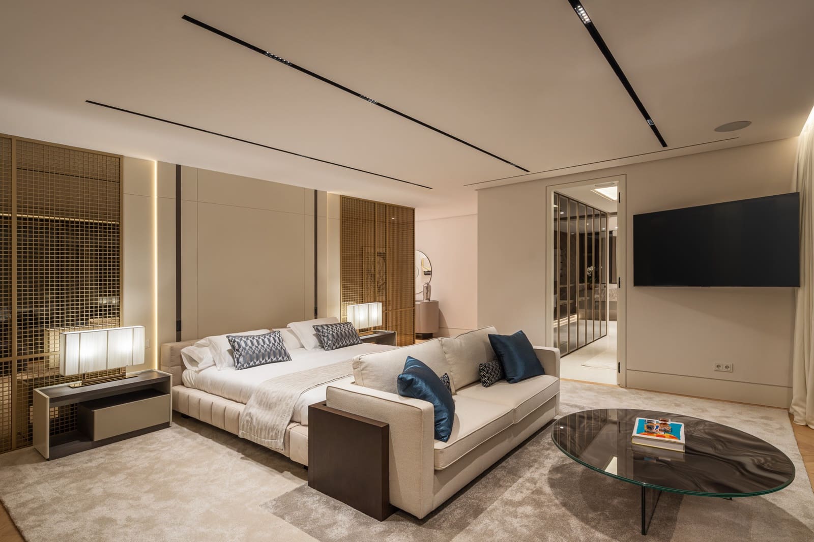 5 slaapkamer Villa te koop in Marbella met zwembad garage - € 13.500.000 (Ref: 9806385)