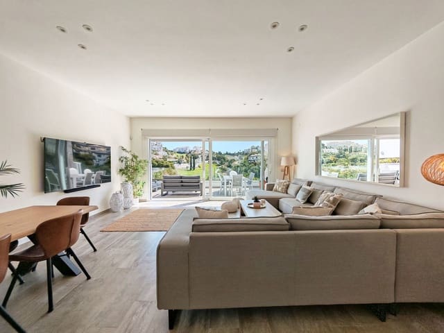 3 makuuhuone Paritalo myytävänä paikassa Riviera del Sol, Mijas mukana uima-altaan 
autotalli - 900 000 € (Ref: 9811478)