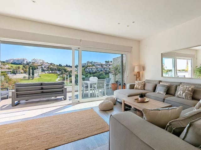 3 makuuhuone Paritalo myytävänä paikassa Riviera del Sol, Mijas mukana uima-altaan 
autotalli - 900 000 € (Ref: 9811478)