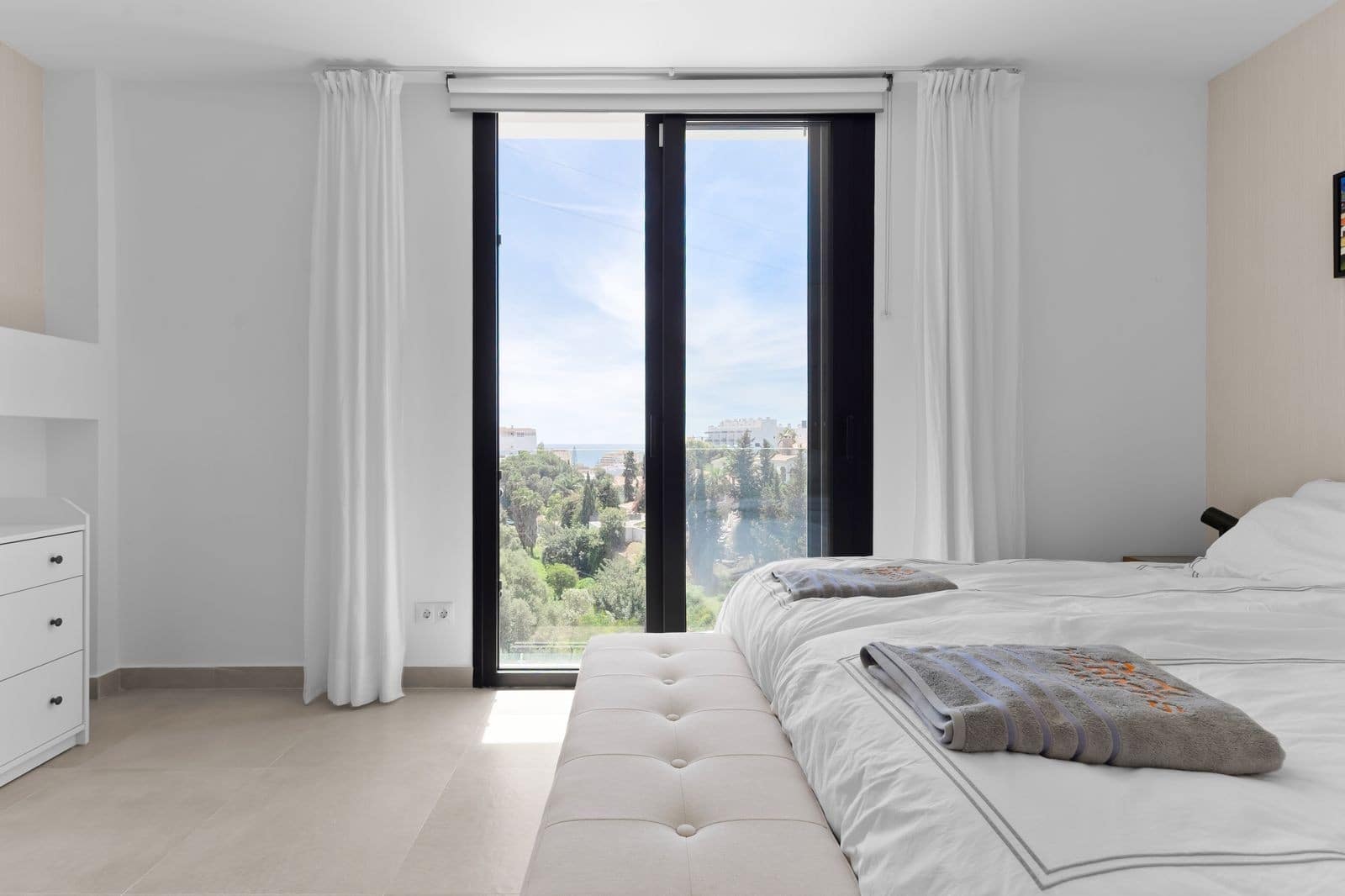 4 quarto Casa em Banda para venda em Fuengirola com piscina garagem - 799 999 € (Ref: 9811479)
