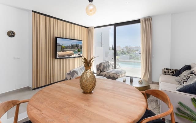 4 slaapkamer Huis te koop in Torreblanca, Fuengirola met zwembad garage - € 799.999 (Ref: 9811479)