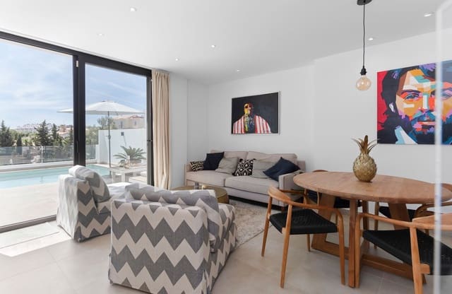 4 slaapkamer Huis te koop in Torreblanca, Fuengirola met zwembad garage - € 799.999 (Ref: 9811479)