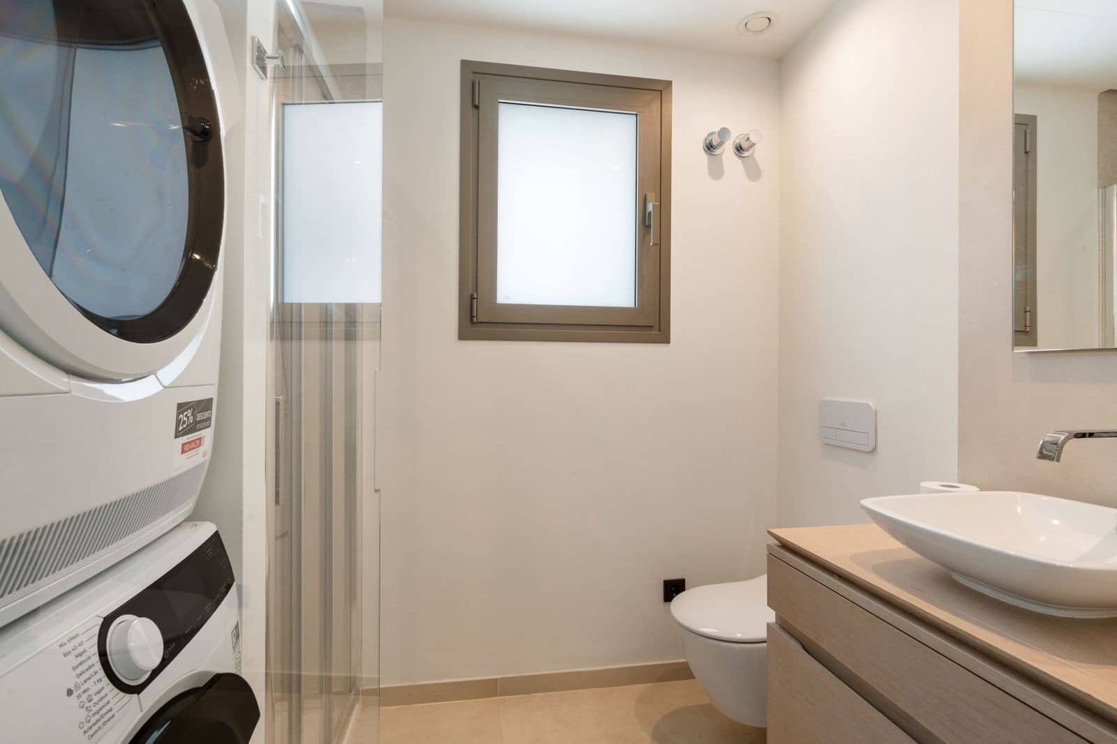 2 bedroom Penthouse for sale in Marbella with pool garage - € 1,420,000 (Ref: 9811480)