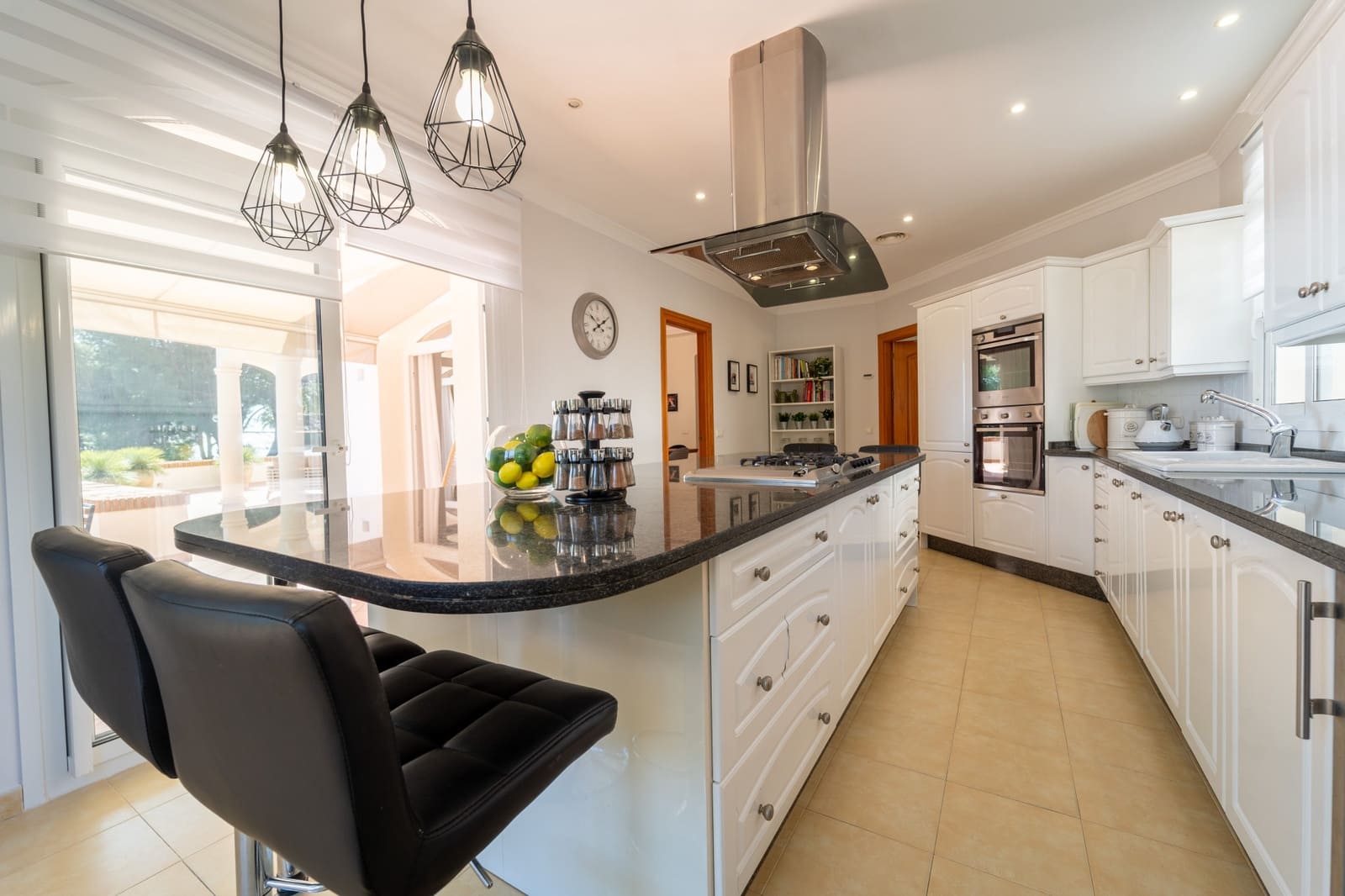 4 sovrum Villa till salu i Mijas med pool garage - 1 500 000 € (Ref: 9813283)