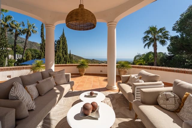 4 sovrum Villa till salu i Mijas med pool garage - 1 500 000 € (Ref: 9813283)