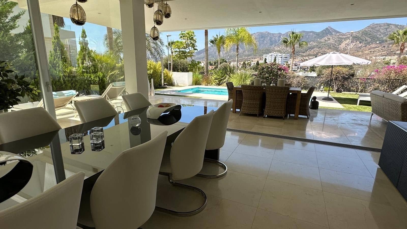 3 camera da letto Villa in vendita in Marbella con piscina garage - 2.150.000 € (Rif: 9820313)
