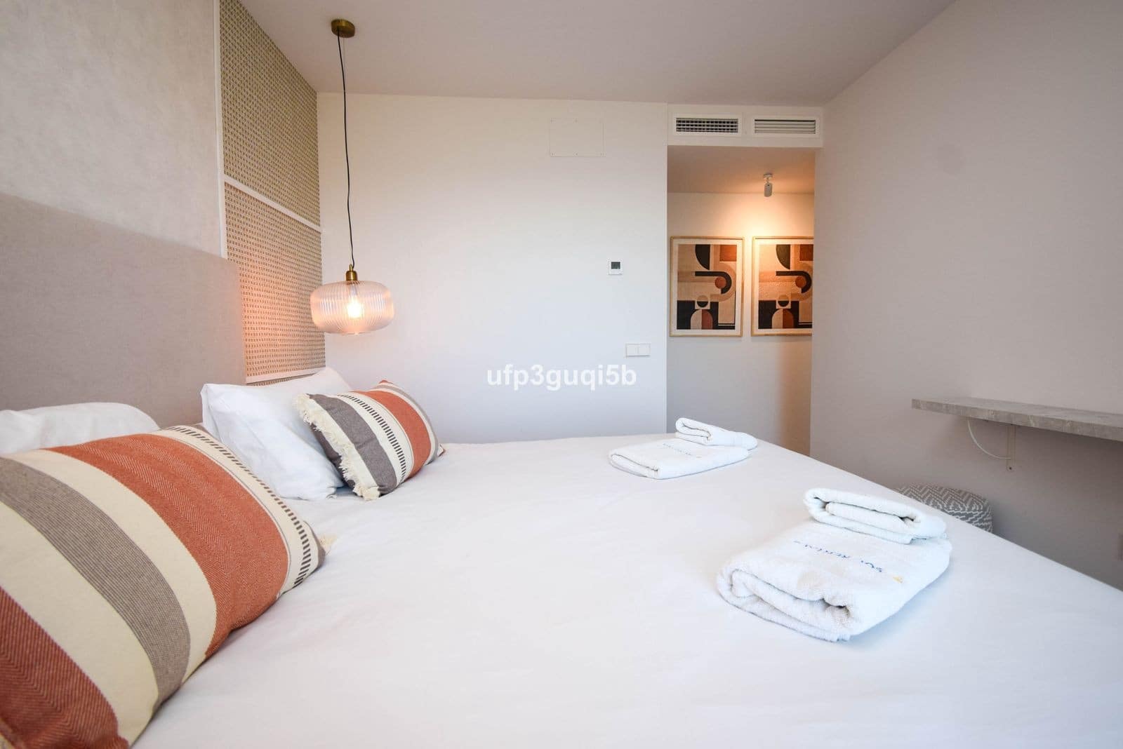 Pareado de 3 habitaciones en Mijas Costa en venta con piscina garaje - 1.295.000 € (Ref: 9820314)