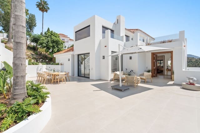 5 quarto Moradia para venda em Nueva Andalucia, Marbella com piscina garagem - 4 950 000 € (Ref: 9822495)