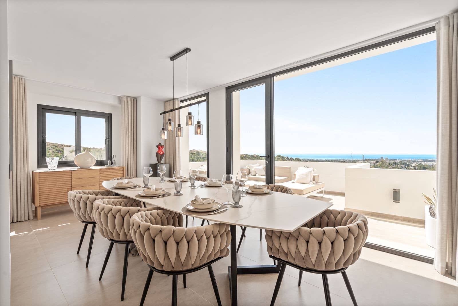 5 bedroom Villa for sale in Nueva Andalucia with pool garage - € 4,950,000 (Ref: 9822495)