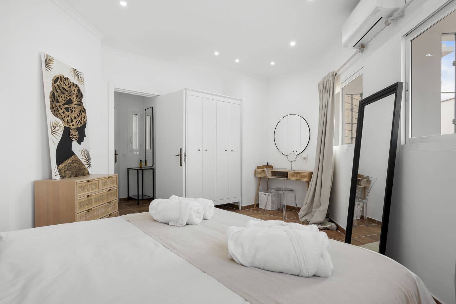 5 soverom Villa til salgs i Marbella med svømmebasseng garasje - € 2 195 000 (Ref: 9824942)