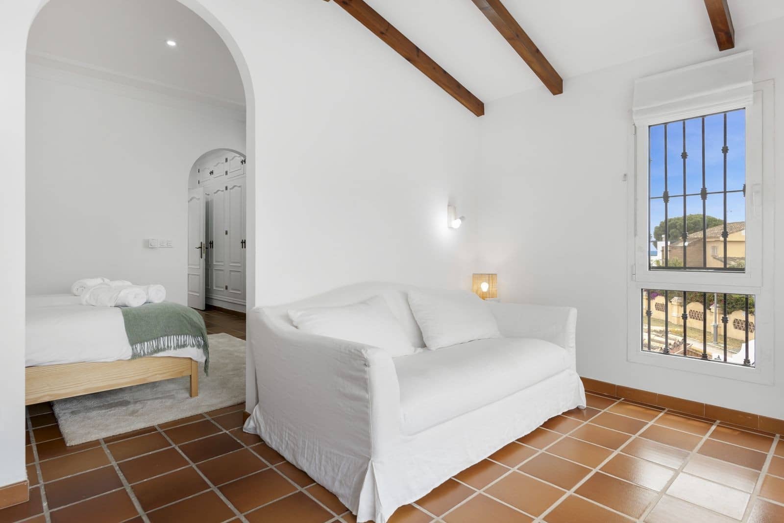 5 soverom Villa til salgs i Marbella med svømmebasseng garasje - € 2 195 000 (Ref: 9824942)