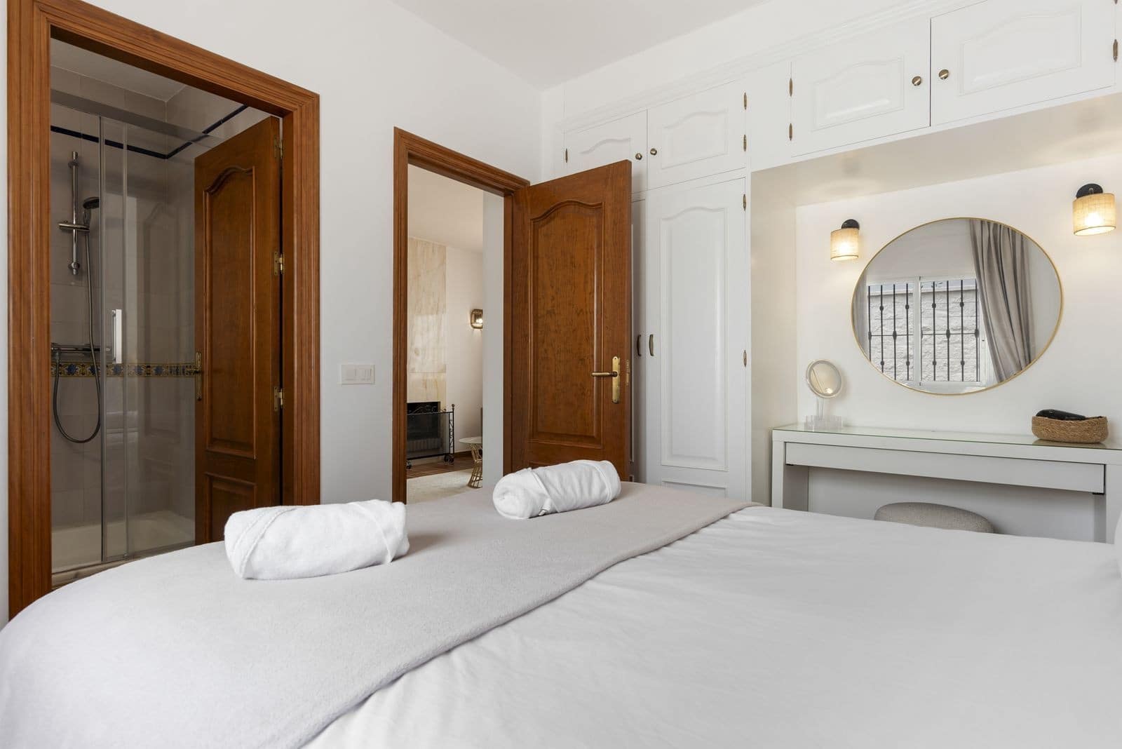 5 soverom Villa til salgs i Marbella med svømmebasseng garasje - € 2 195 000 (Ref: 9824942)