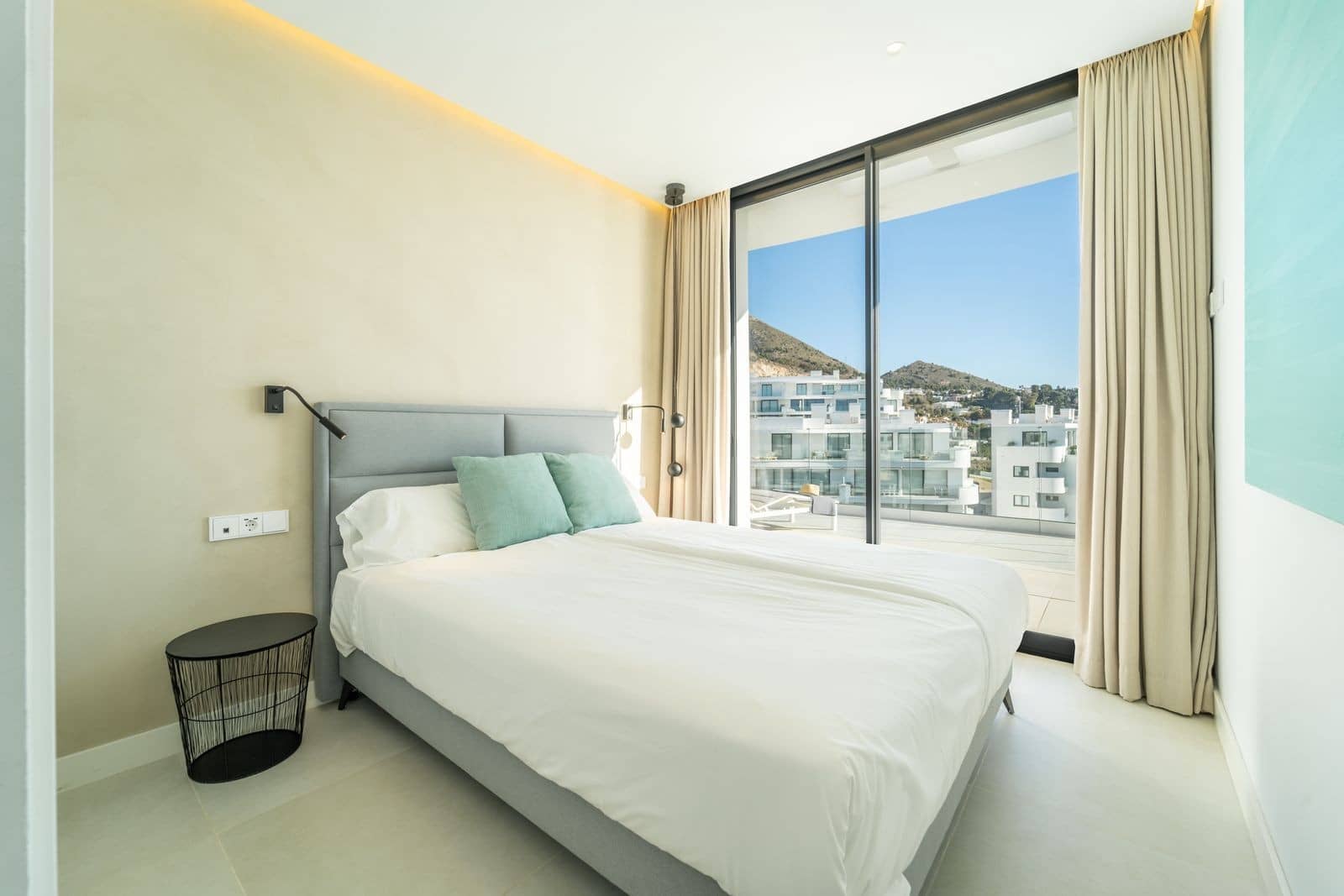 3 slaapkamer Penthouse te koop in Fuengirola met zwembad garage - € 1.199.000 (Ref: 9824943)