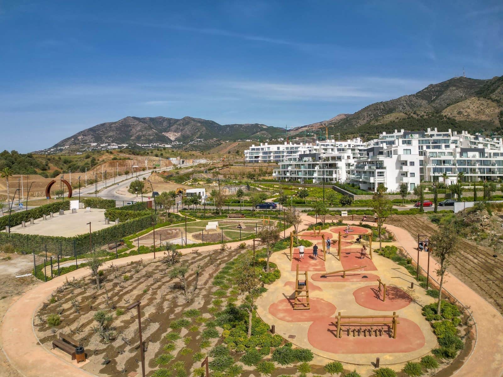 3 slaapkamer Penthouse te koop in Fuengirola met zwembad garage - € 1.199.000 (Ref: 9824943)
