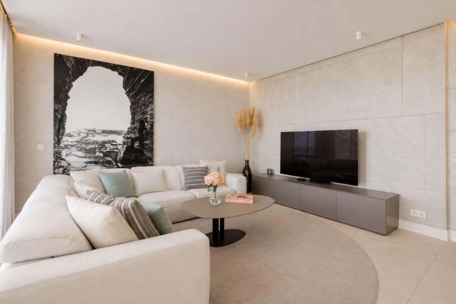 4 sypialnia Apartament na sprzedaż w Estepona z basenem garażem - 2 090 000 € (Ref: 9828991)