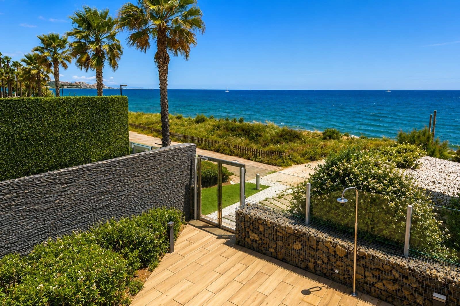 4 sypialnia Apartament na sprzedaż w Estepona z basenem garażem - 2 090 000 € (Ref: 9828991)