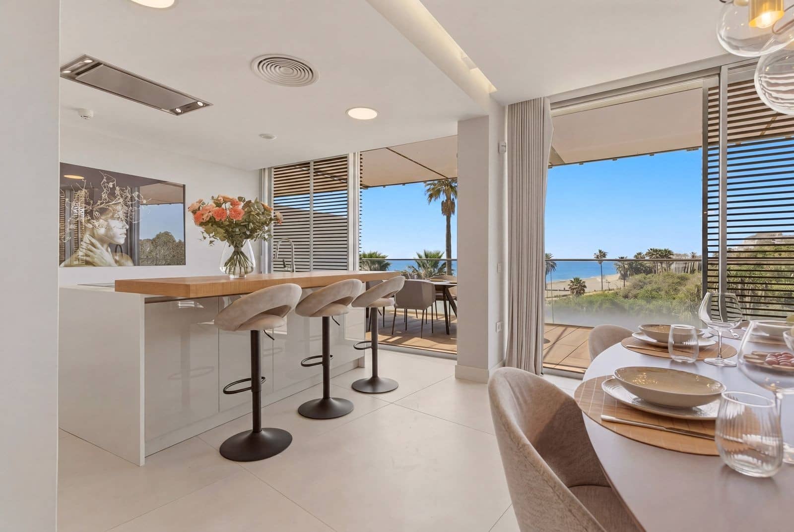 4 bedroom Apartment for sale in Estepona with pool garage - € 2,090,000 (Ref: 9828991)