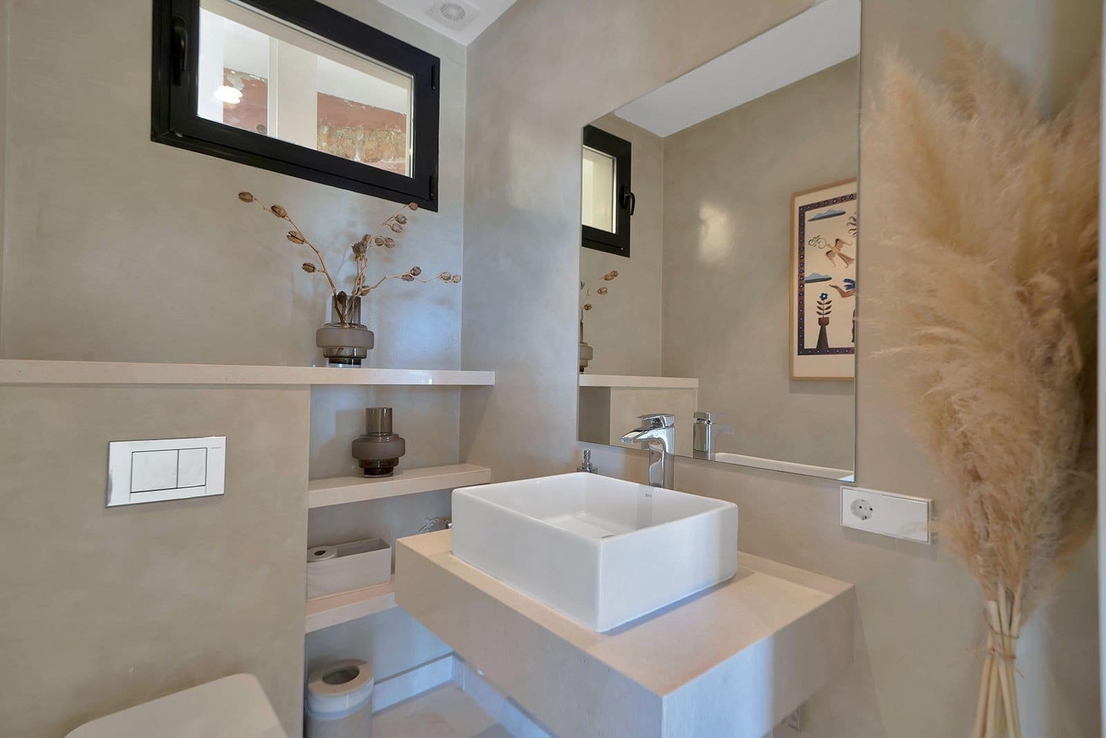 5 bedroom Villa for sale in Benahavis with pool garage - € 3,195,000 (Ref: 9828992)