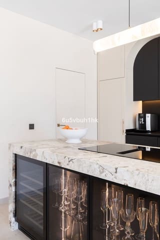 6 soverom Villa til salgs i El Paraiso, Estepona med svømmebasseng garasje - € 2 750 000 (Ref: 9828993)