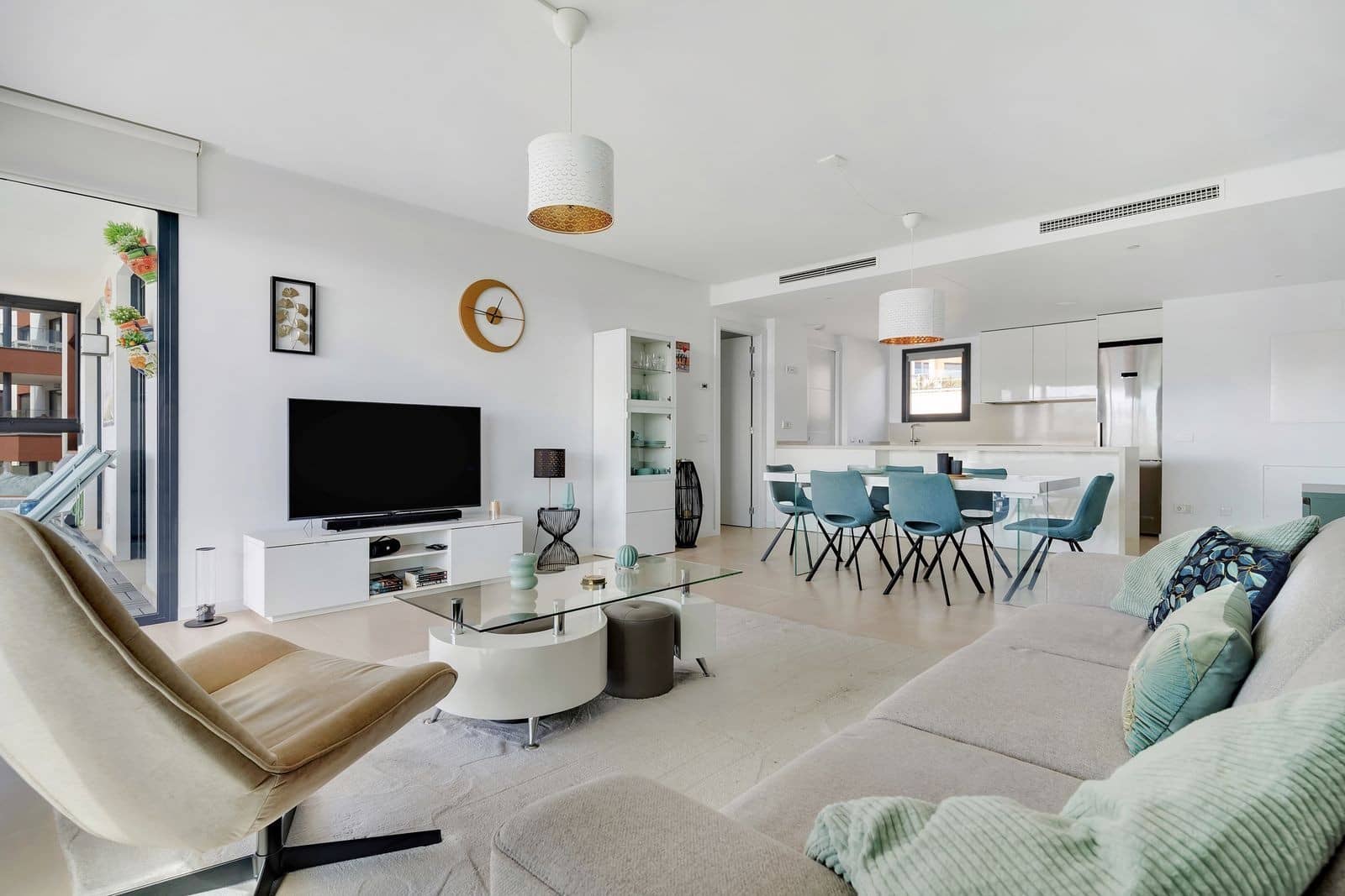 4 soveværelse Lejlighed til salg i Fuengirola med swimmingpool garage - € 719.000 (Ref: 9831222)