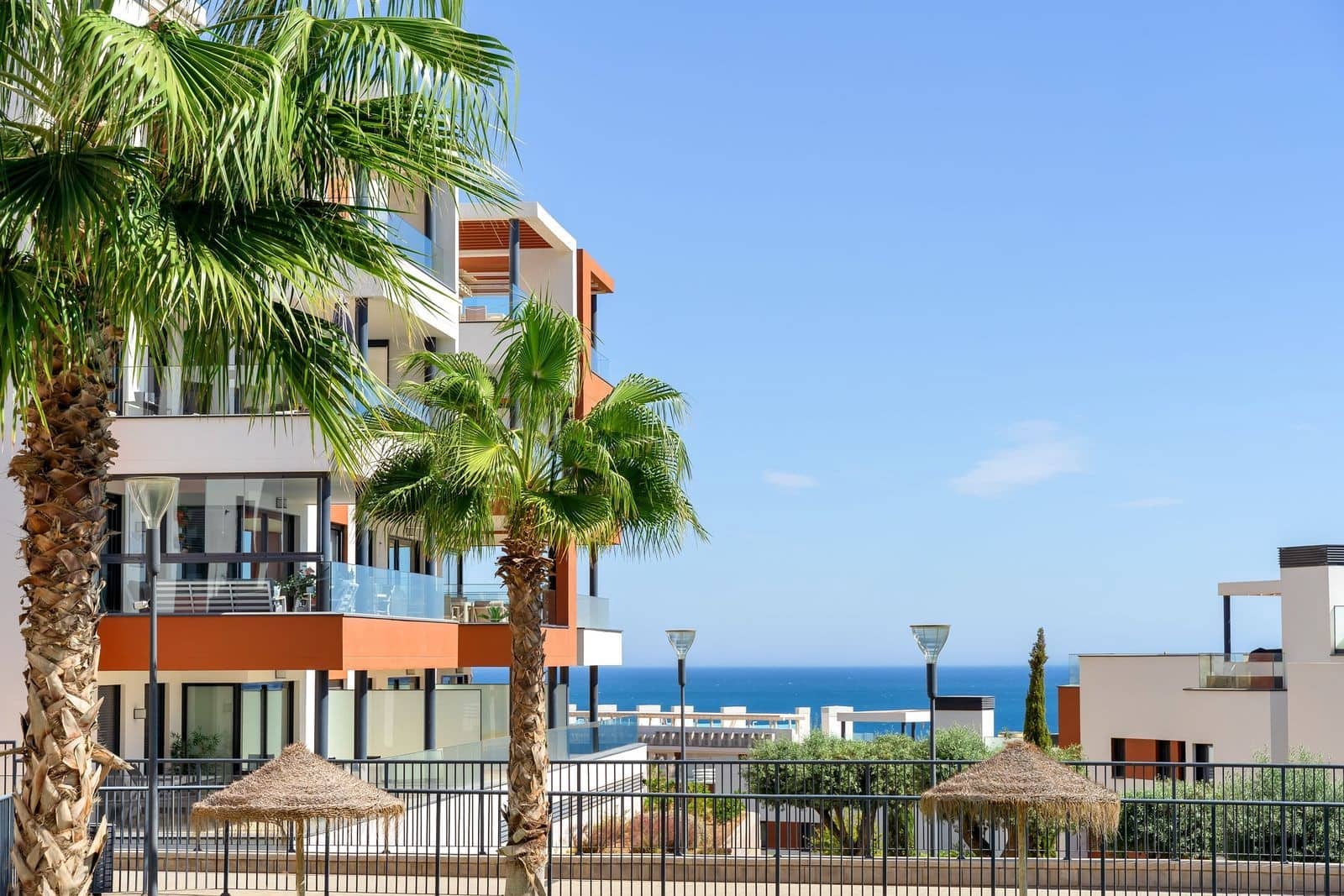 4 soveværelse Lejlighed til salg i Fuengirola med swimmingpool garage - € 719.000 (Ref: 9831222)
