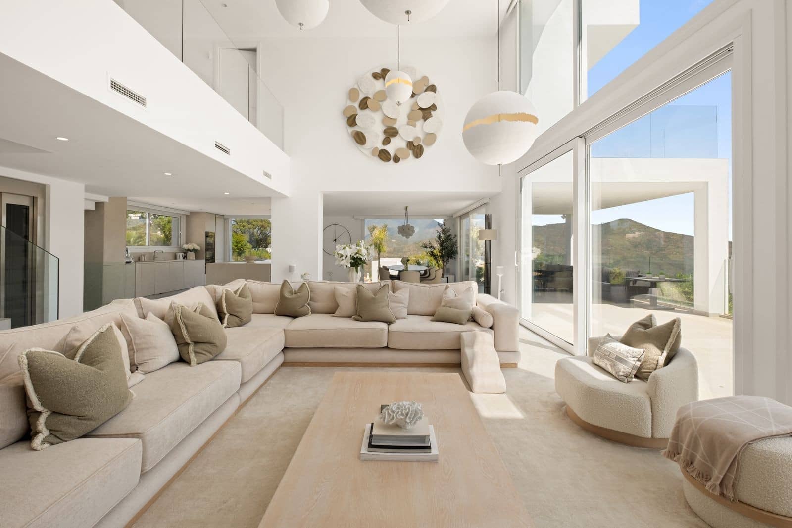 4 sovrum Villa till salu i Marbella med pool garage - 3 650 000 € (Ref: 9831223)