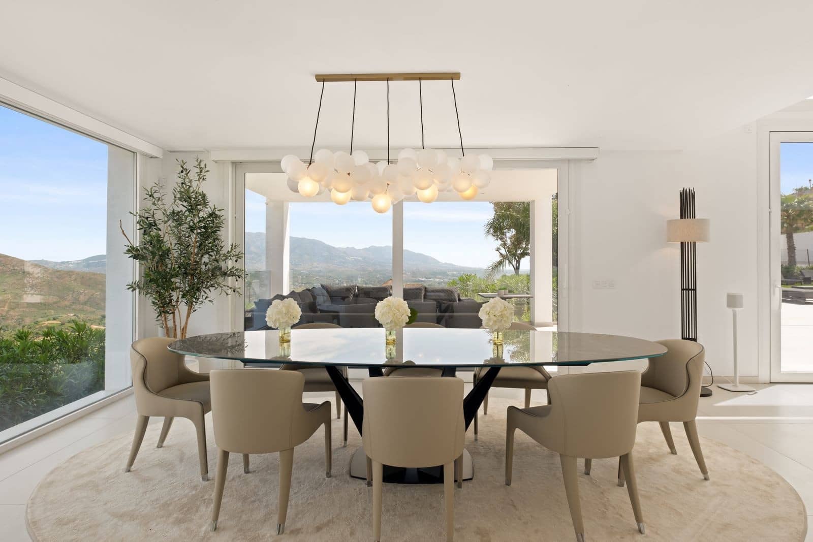 4 sovrum Villa till salu i Marbella med pool garage - 3 650 000 € (Ref: 9831223)