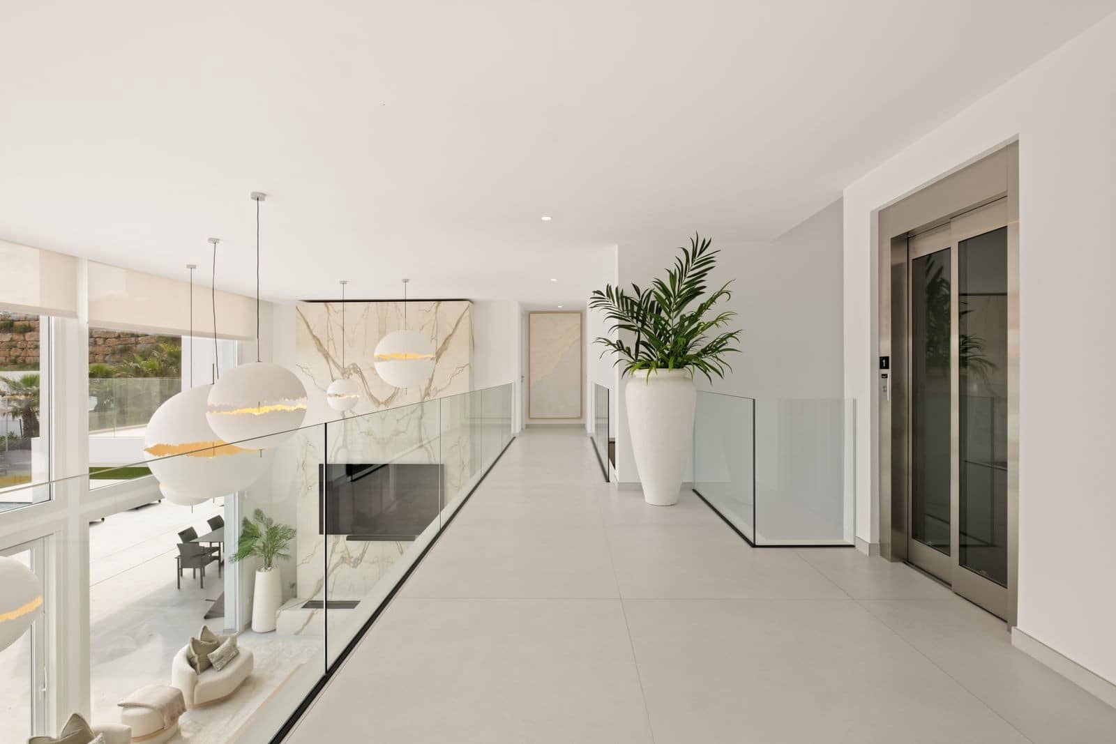 4 sovrum Villa till salu i Marbella med pool garage - 3 650 000 € (Ref: 9831223)