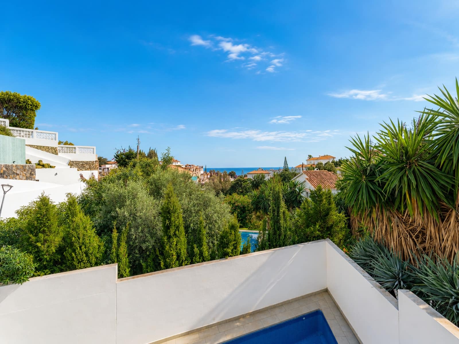 2 sypialnia Willa na sprzedaż w Fuengirola z basenem garażem - 625 000 € (Ref: 9833583)