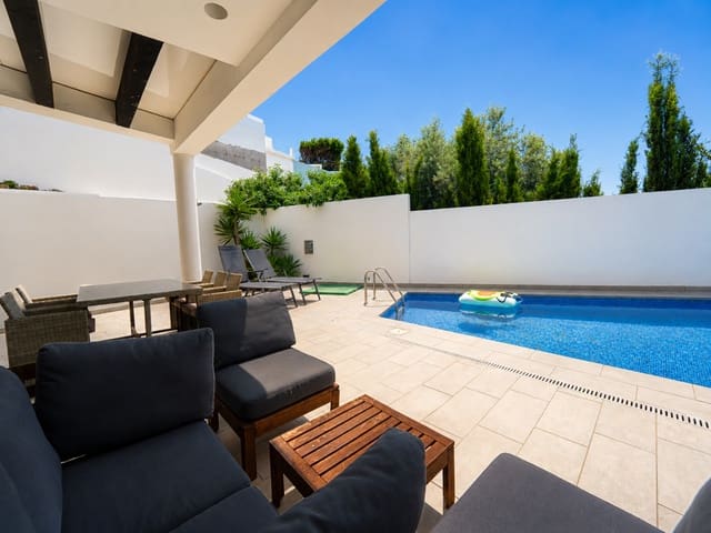 2 soverom Villa til salgs i Torreblanca, Fuengirola med svømmebasseng garasje - € 625 000 (Ref: 9833583)