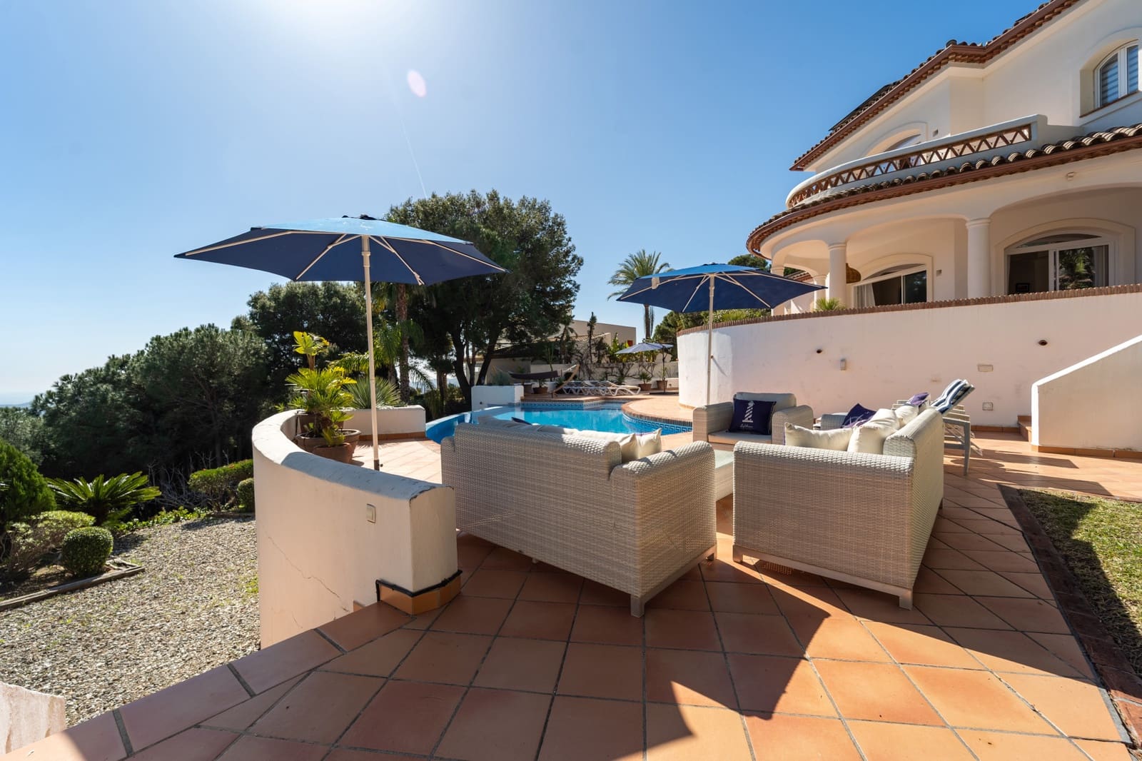 4 Zimmer Villa zu verkaufen in Mijas mit Pool Garage - 1.500.000 € (Ref: 9840326)