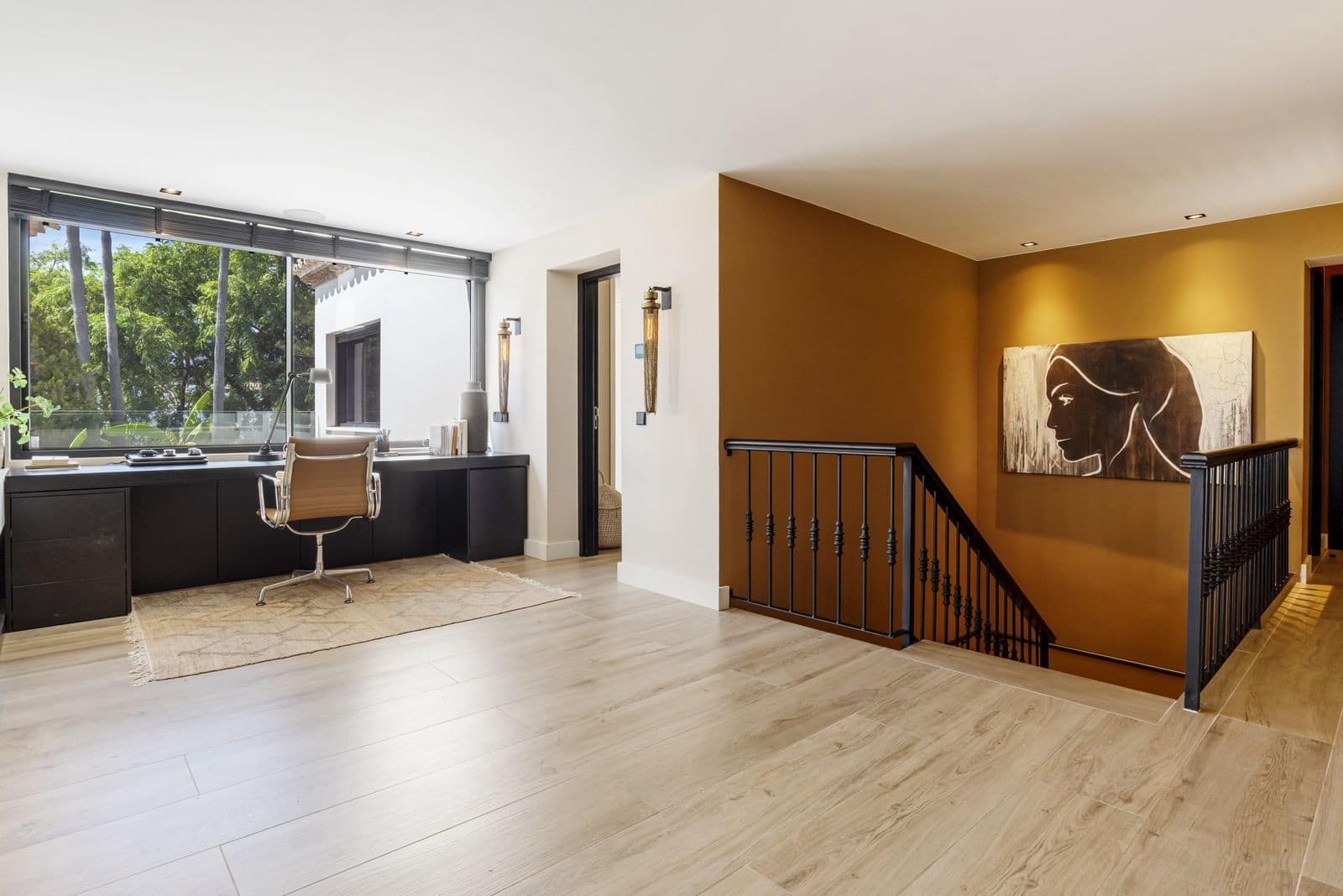 4 bedroom Villa for sale in Marbella with pool garage - € 3,695,000 (Ref: 9851512)