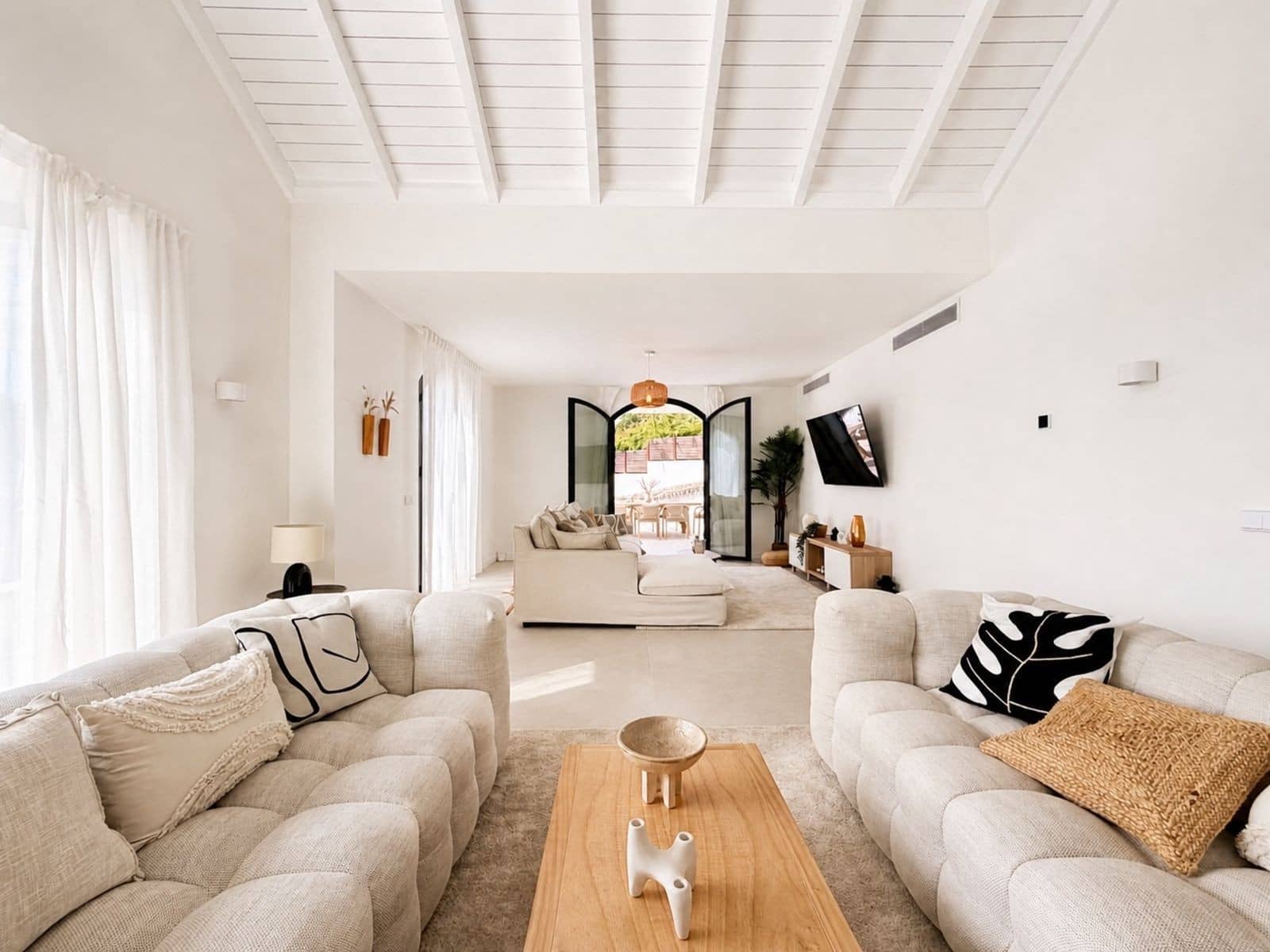 5 quarto Moradia para venda em El Madronal com piscina garagem - 3 995 000 € (Ref: 9855335)